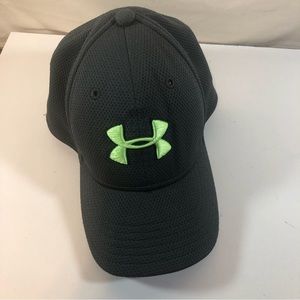 Under Armour gray w/Green logo fitted cap hat youth small
